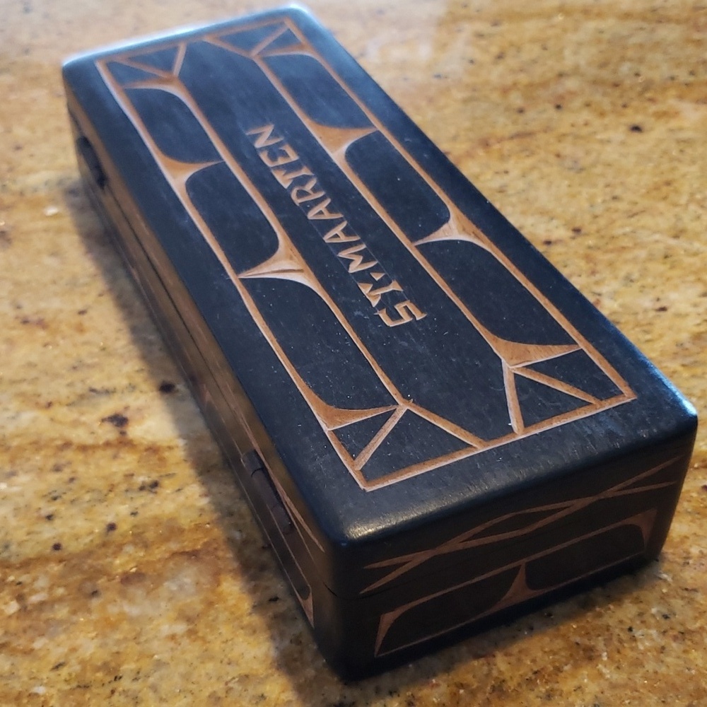 Vintage Carved Wooden Trinket Box from St. Marteen - Picture 5 of 16